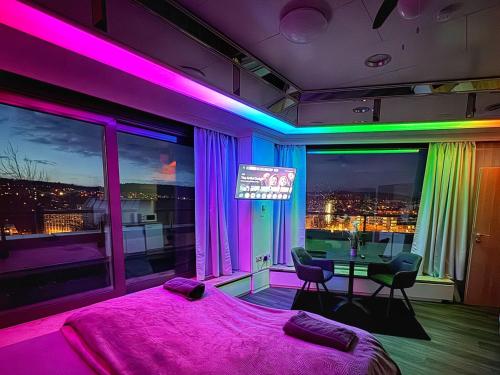 Zentrale Penthouse Suiten mit Goldstadtblick in Pforzheim, Deutschland