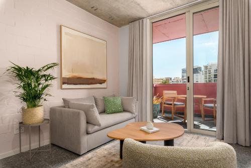 ONEHUNDRED ON M Cosy Apartments - image 9