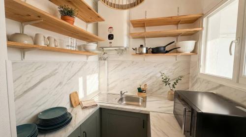 Konyha, Studio cosy & lumineux avec véranda privative (Studio cosy & lumineux avec veranda privative) in Libourne