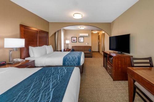 Comfort Inn & Suites Ventura Beach - image 38