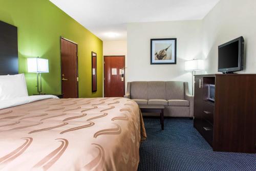 Quality Inn & Suites Anderson I-69 - image 25