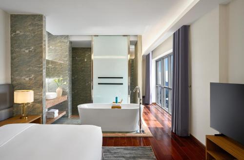 room detail thumbnail 0