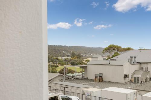 Bay View - The Trio in Lorne
