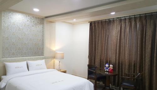 Premium Double Room