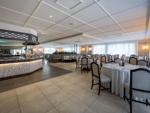 Restaurant, The Wilderness Hotel in Wilderness