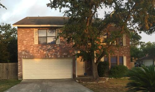 Home Between Seaworld And Six Flags - image 7