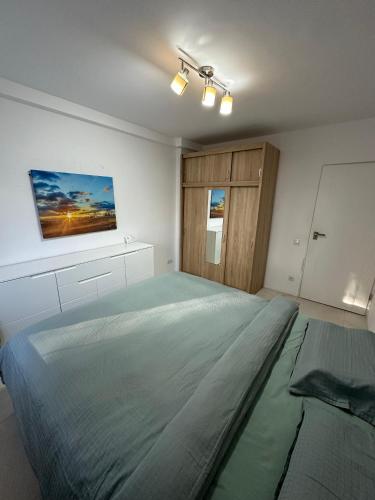 . Zen 2 Bedroom Apartment with Terrace