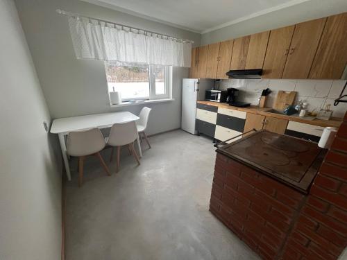 Emmaste Apartment in 希烏馬島