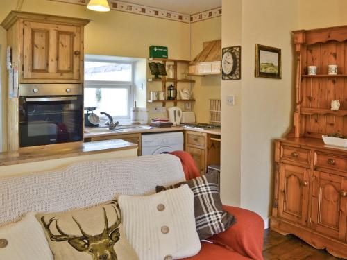 dapur, Isabella Cottage in Newburn