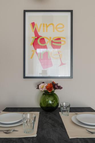 Avenue Apartments - image 11