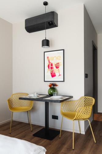Avenue Apartments - image 8