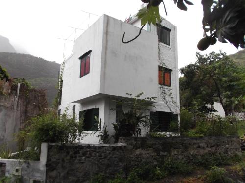 Eingang, Misurino in Paul