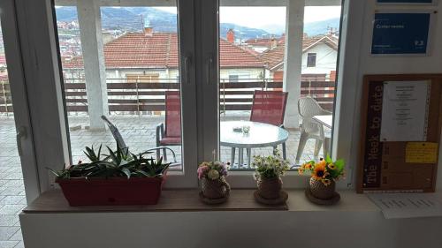 Erkély/terasz, Center rooms in Kavadarci