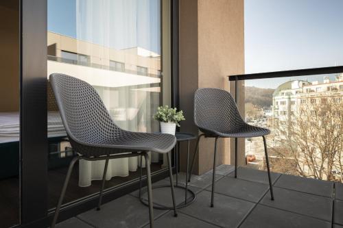 Avenue Apartments - image 7