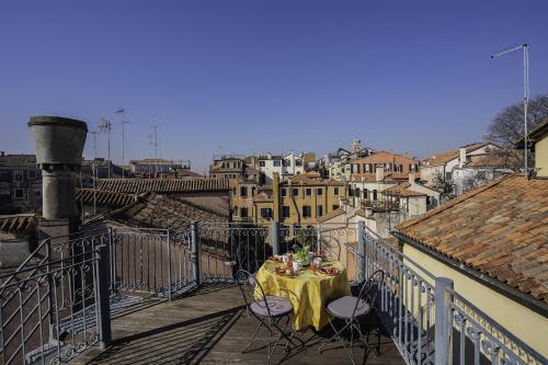 Corte Rossa Terrace in San Marco - image 6