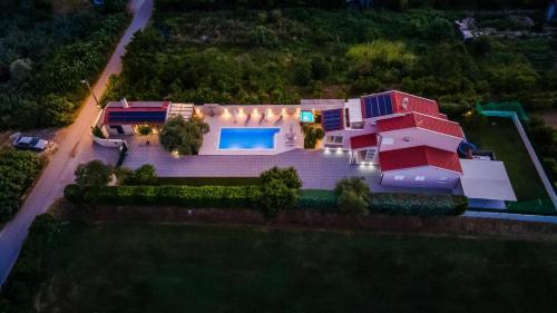 Villa Jerkovic Neretva by Villas Guide in 麥特高域克