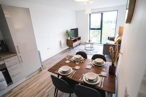 The Interchange - 2-bed - Brand New - Central - Salford