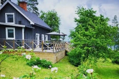 Viesnīcas āriene, Huset Lugnet - SWEEDS Loftahammar in Lofta
