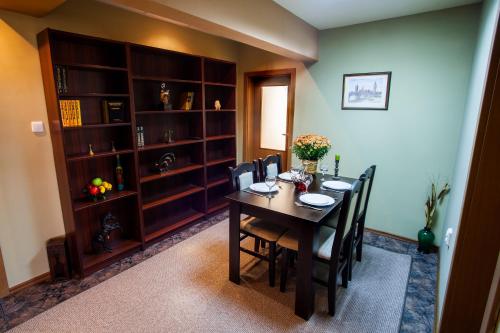 Létesítmények, Panorama Top Floor Rooms in Hotel Tundzha in Yambol