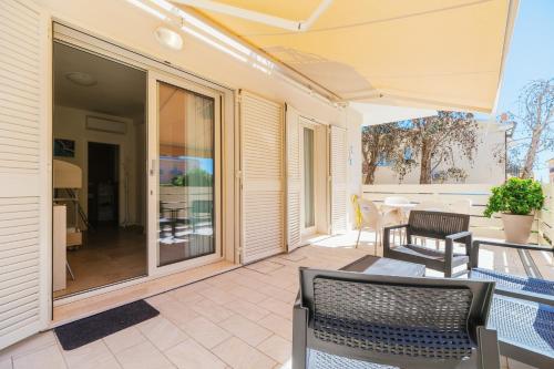 Crystal Camere 5