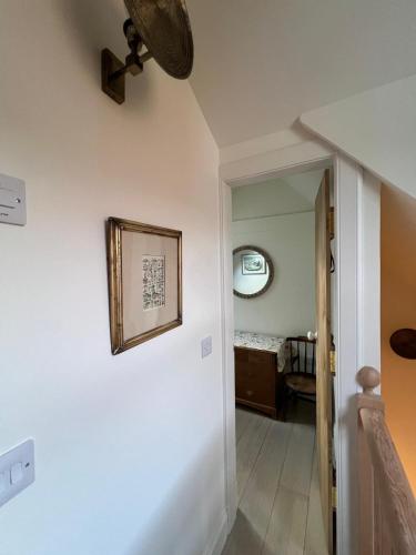 A Little Find - Secluded Stylish Coastal Hideaway near Isle of Skye in Ardaneaskan