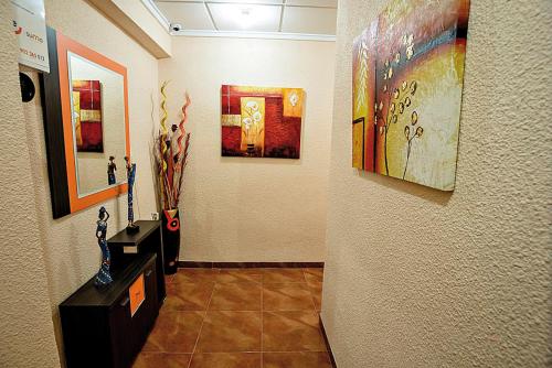 Hostal Carrizo - image 2