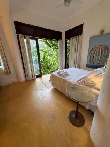 Studio com Vista para o Mar - Praia Barra do Sahy – khách sạn tại Praia da Baleia