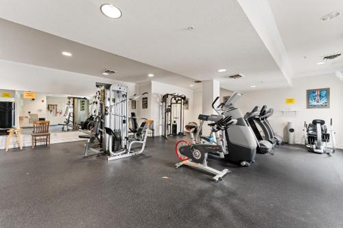 Bluffs Oasis Condo - image 22