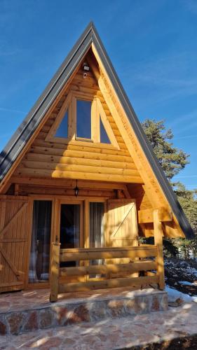 Golden pine chalet Žabljak