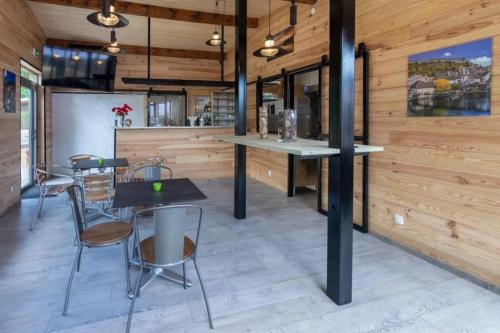 Iekārtas, Chalet 3 étoiles - Piscine - ccbbbdd (Chalet 3 etoiles - Piscine - ccbbbdd) in Amancey