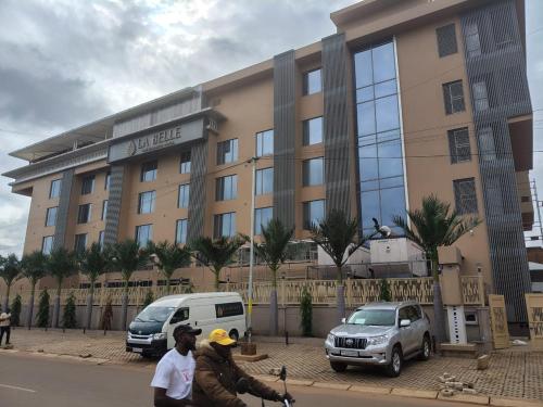 La Belle - The Business Hotel in Lubumbashi