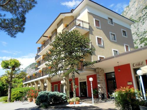 A szálláshely kívülről, Hotel Ristorante Daino in Dro