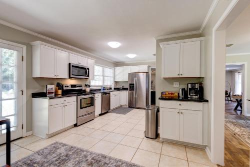 外部景觀, Spacious Updated Ranch W Fireplace And Firepit in 托馬斯維爾