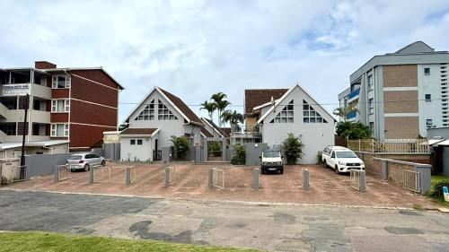 Karlin #2, Frontline, Beach Access, Scottburgh in Freeland Park