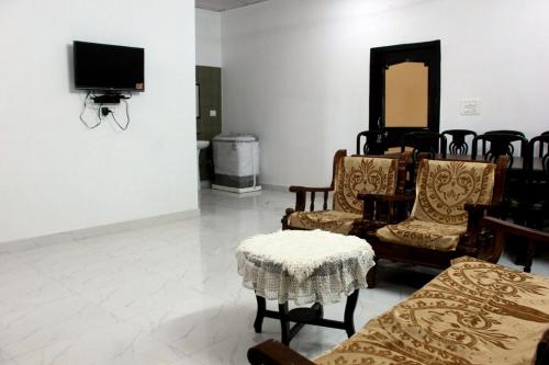 Annie's Home-Stay A home away from home - image 3