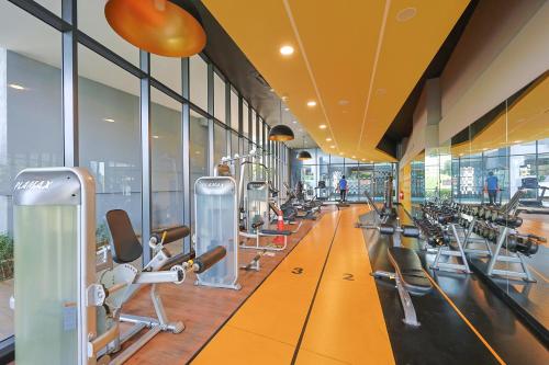 Luxury Loft TRX View at Neu Suites Ampang by HCK - image 9