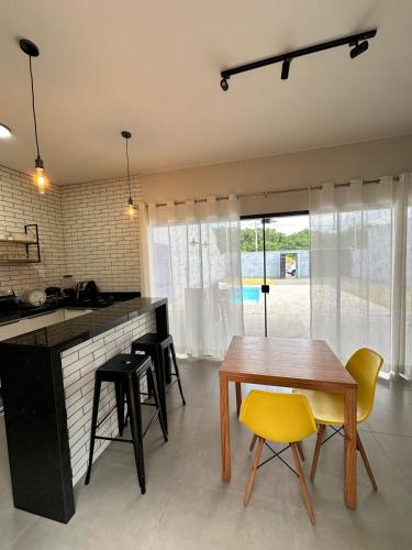 Casa 2min do Centro & Piscina in 雅爾丁福莫蘇