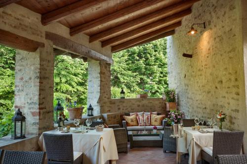 Restorāns, Hotel Castello Di Sinio in Sinio