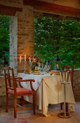 Restorāns, Hotel Castello Di Sinio in Sinio
