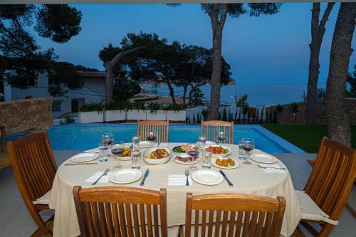 BALILOS 8 - By Almarina Villas - image 3