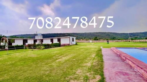 Private farmhouse for party gurgaon – khách sạn tại Sohna