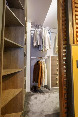Loft Moderne - Port de Nice - 6 pers - Parking - Climatisation in Mont Boron