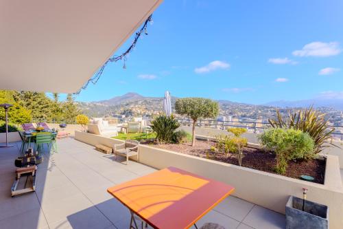 Instalaciones, Green Hill Appartement a Nice Terrasse 130m2, Vue panoramique, Piscine, Parking Prive, Climatisation in Saint-Sylvestre