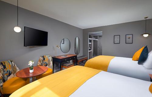 hotel photo