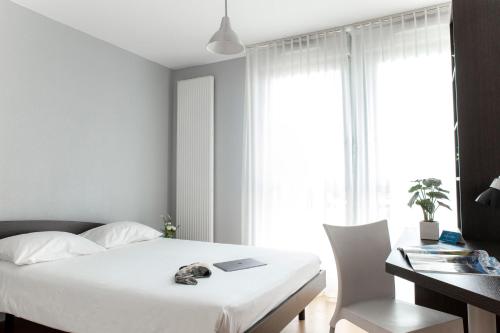 Zenitude Hôtel-Résidences Besançon Hauts du Chazal - Hôtel - Besançon