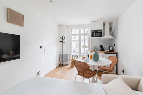 Appartement Les Lilas Proche Paris Confort Calme in Les Lilas