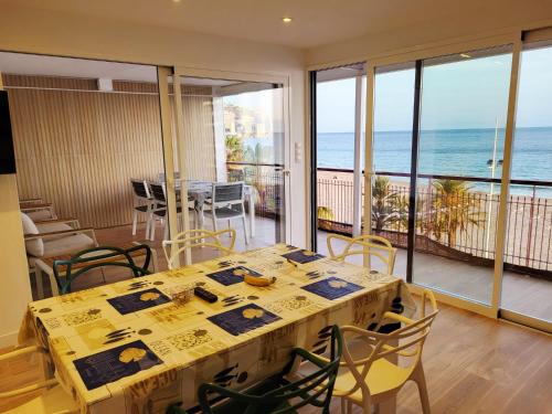 Levante Frontline Luxury Duplex 5 Bedrooms, Benidorm (Foto 3)