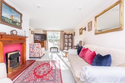 Facilities, Clovelly Cottage in Crantock