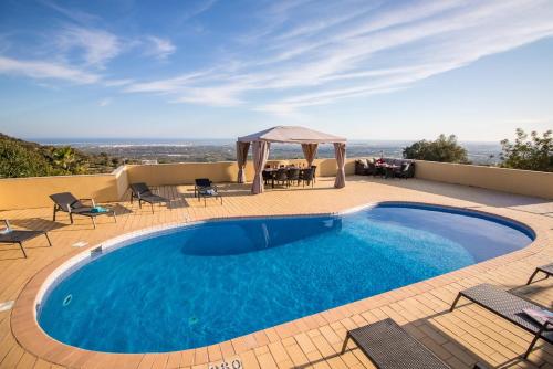 Villa Panoramica by Algarve Holidays – khách sạn tại Conceicao e Estoi