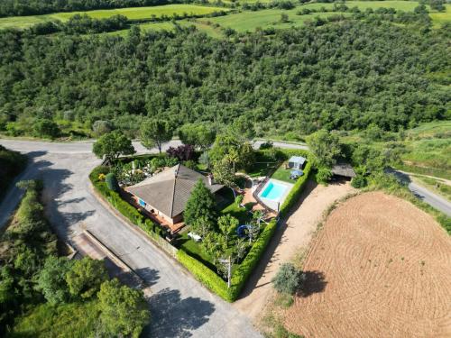 Era de Cal Baro - Casa rural con gran piscina y jardin, Collfred